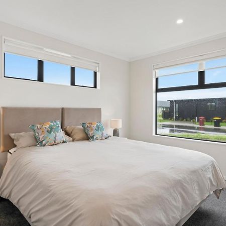 Pride Of Pinot - Martinborough Holiday Home Exterior photo
